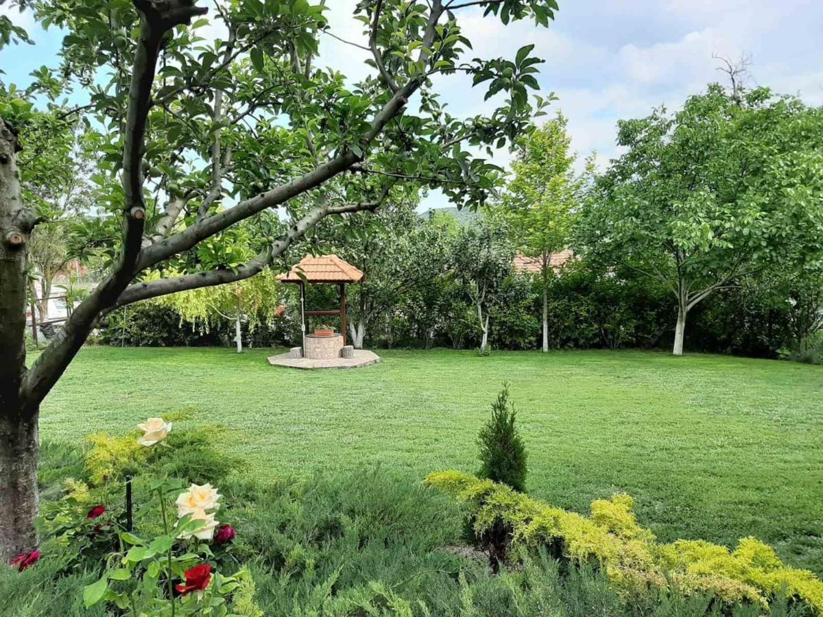 Villa Prolet General-Kantardzhievo Zewnętrze zdjęcie