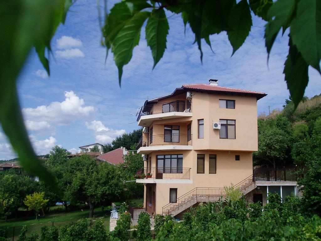 Villa Prolet General-Kantardzhievo Pokój zdjęcie